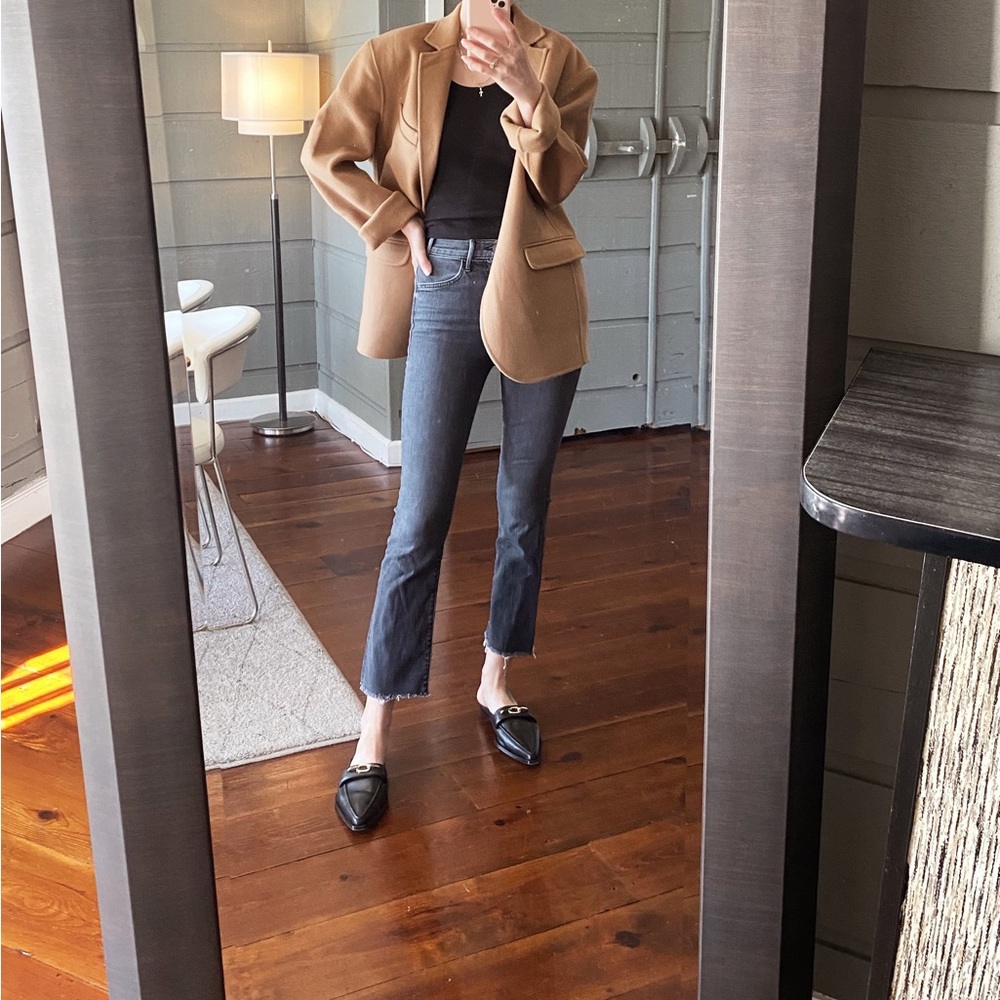 Mother Denim Hustler Ankle Fray
